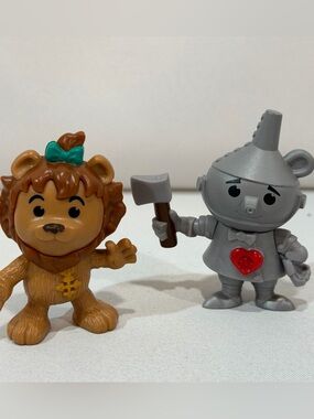 McDONALDS HAPPY MEAL TOYS Tin Man And Lion 2013 WIZARD OF OZ 75TH Anniversary
